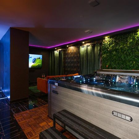 L Escale Jacuzzi Et Sauna Évreux Kültér fotó