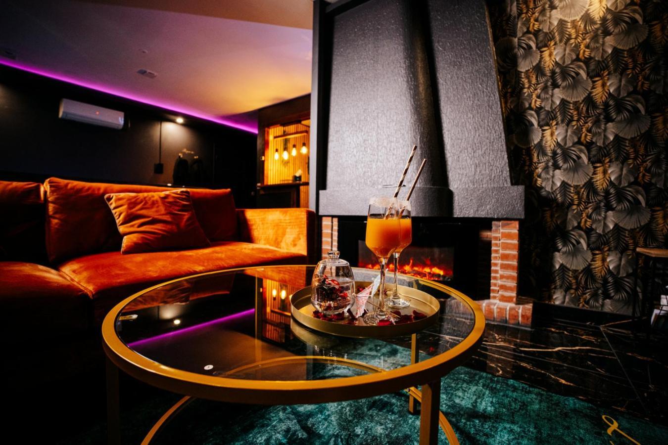L Escale Jacuzzi Et Sauna Évreux Kültér fotó