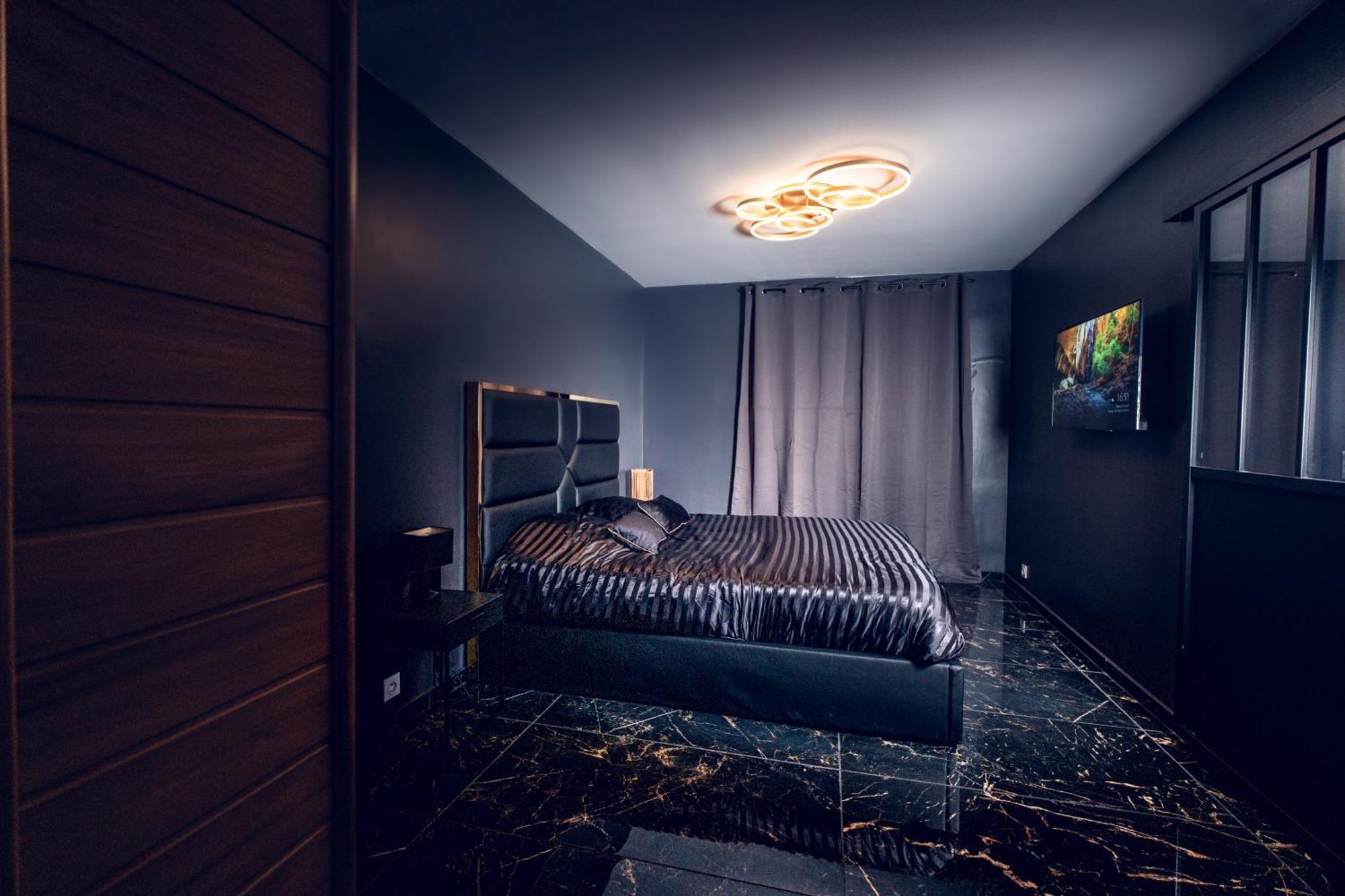 L Escale Jacuzzi Et Sauna Évreux Kültér fotó